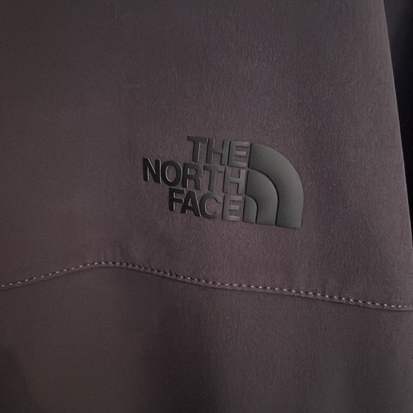 The Northface Windfall men’s 2XL gray jacket - Picture 7 of 16